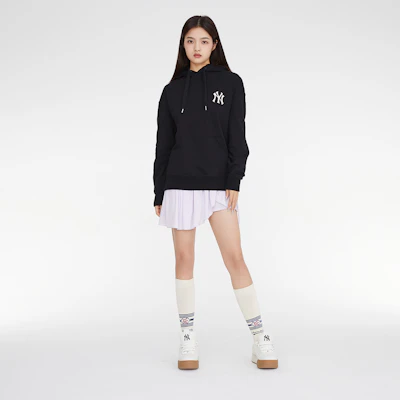 MLB 23FW 紐約洋基隊標誌印花連帽衫 男女款 黑色 3AHDO0134-50BKS Cheap MLB 23FW 紐約洋基隊標誌印花連帽衫 男女款 黑色 3AHDO0134-50BKS