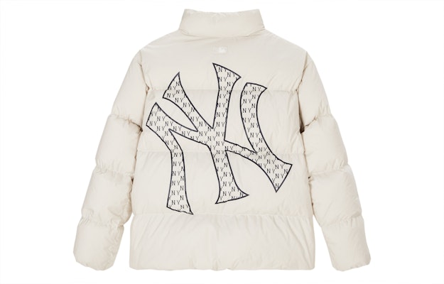 Chaqueta Puffer Retro MLB 23FW New York Yankees Blanca Unisex Diseño Corto. 3ADJM0636-50IVS Order Chaqueta Puffer Retro MLB 23FW New York Yankees Blanca Unisex Diseño Corto. 3ADJM0636-50IVS