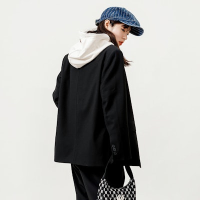 MLB Basic Logo Blazer Hitam New York Yankees Unisex Casual. 3AJKB0121-50BKS Details for MLB Basic Logo Blazer Hitam New York Yankees Unisex Casual. 3AJKB0121-50BKS