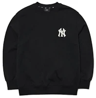 MLB Basic Logo New York Yankees Crewneck Sweatshirt Unisex Black 3AMTB0221-50BKS MLB Basic Logo New York Yankees Crewneck Sweatshirt Unisex Black 3AMTB0221-50BKS