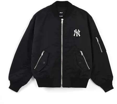 MLB Jaket Bomber Unisex Logo New York Yankees Seri Basic Hitam. 3AJPB0321-50BKS Order MLB Jaket Bomber Unisex Logo New York Yankees Seri Basic Hitam. 3AJPB0321-50BKS