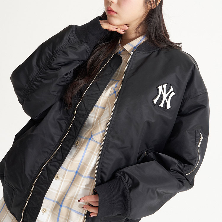 MLB Basic Logo Series New York Yankees Bomber Jacket Unisex Black. 3AJPB0321-50BKS 圖 6