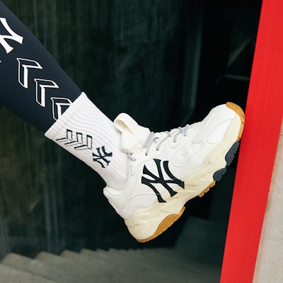MLB 청키 빅볼 '베이지' (MLB Chunky Big Ball 'Beige') 32SHC3111-50W 2