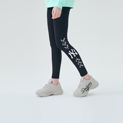 MLB 大球鞋 '灰色字母' 32SHC2011-07M Shop MLB 大球鞋 '灰色字母' 32SHC2011-07M