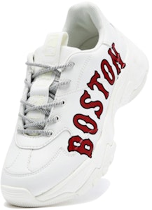 MLB Big Ball Chunky 'Putih Gading' 32SHC2011-43I Lookbook MLB Big Ball Chunky 'Putih Gading' 32SHC2011-43I