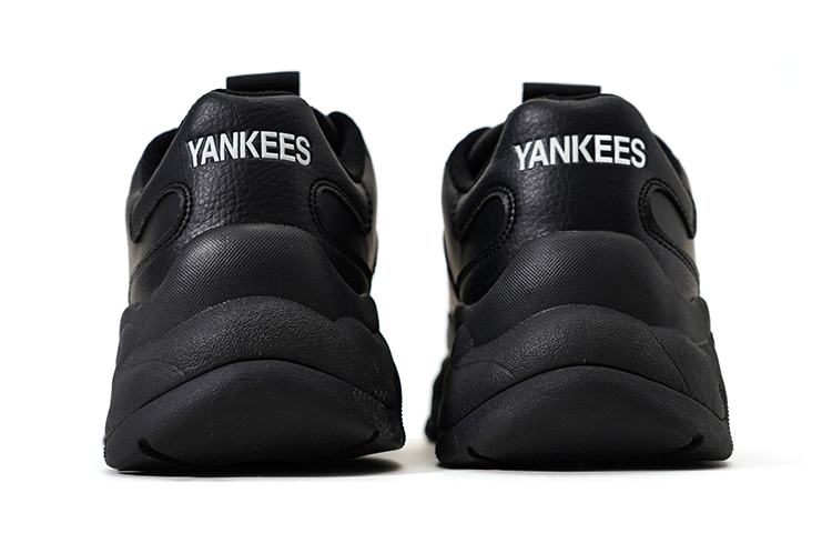 Shop MLB Big Ball Chunky A 'Impresión Retro Negra' 3ASHC101N-50BKL