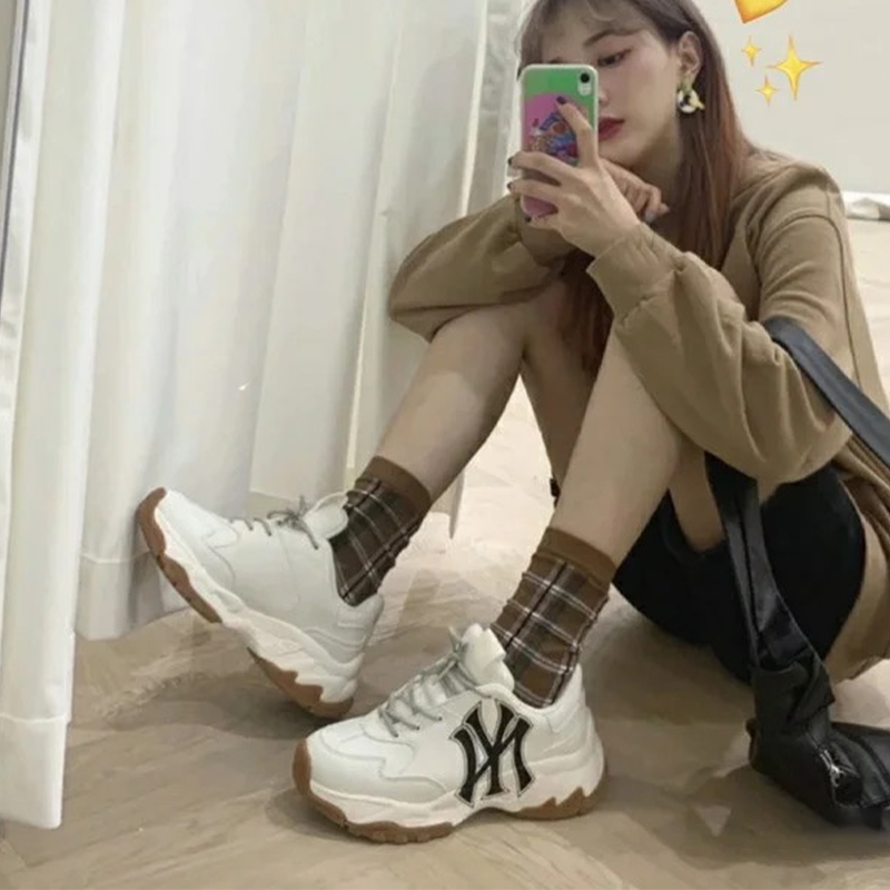 Details for MLB 大球厚底运动鞋 '象牙色' 32SHC6011-50I