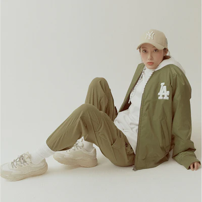 MLB 청키 라이트 '뉴욕 양키스 아이보리' (MLB Chunkie Lite 'New York Yankees Ivory') 32SHC3111-50I Sizing MLB 청키 라이트 '뉴욕 양키스 아이보리' (MLB Chunkie Lite 'New York Yankees Ivory') 32SHC3111-50I