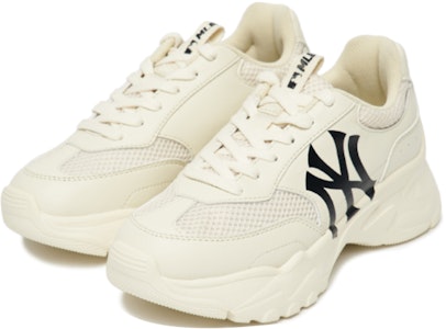 MLB Big Ball Chunky Mesh 'Putih' 3ASHCE12N-50CRS Lookbook MLB Big Ball Chunky Mesh 'Putih' 3ASHCE12N-50CRS