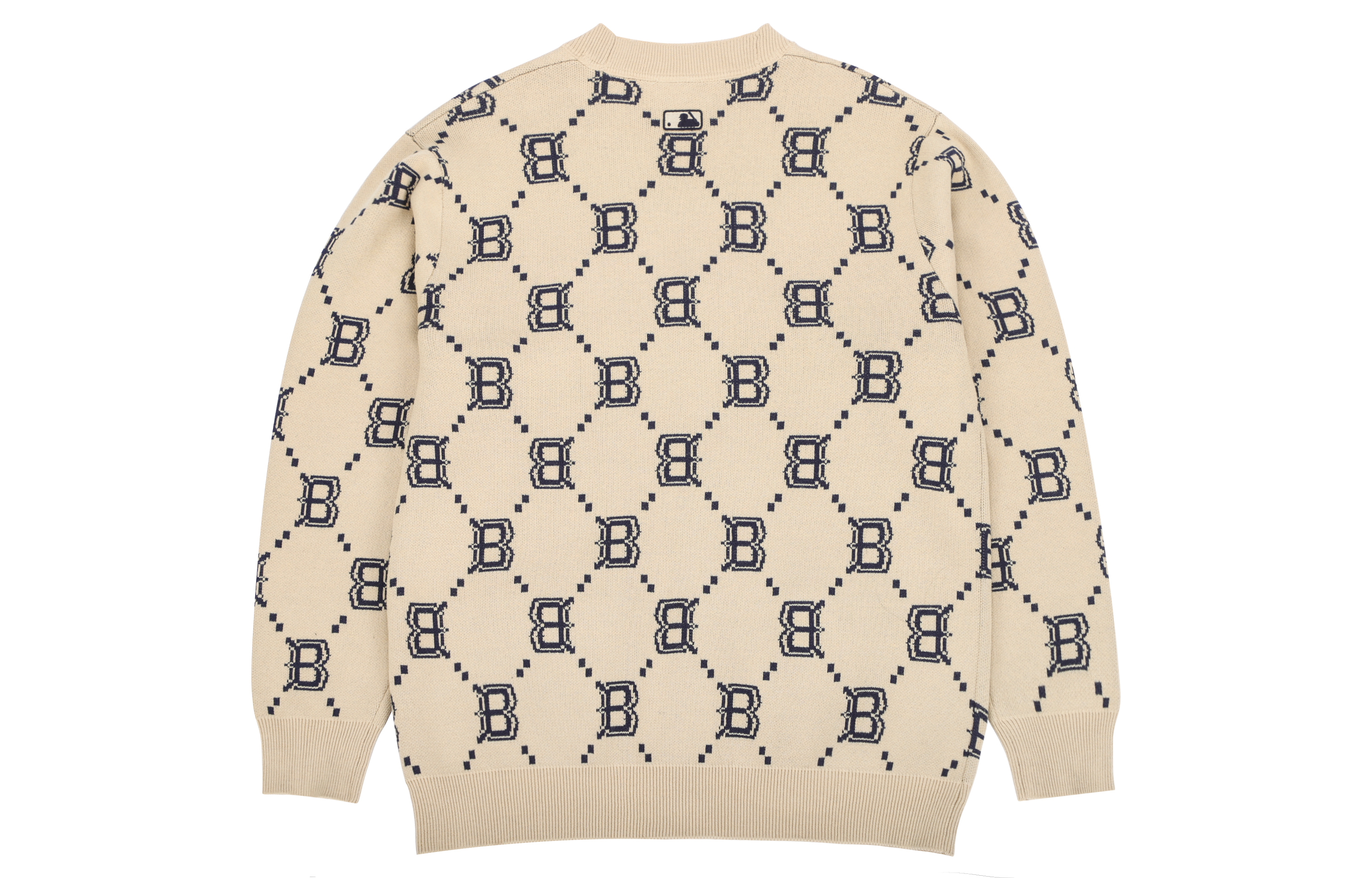 Lookbook MLB Boston Red Sox All-Over Logo Knit Sweater Beige Unisex - Fall Edition. 3AKCM0221-43BGS