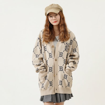 MLB Boston Red Sox All-Over Logo Knit Sweater Beige Unisex - Fall Edition. 3AKCM0221-43BGS Details for MLB Boston Red Sox All-Over Logo Knit Sweater Beige Unisex - Fall Edition. 3AKCM0221-43BGS