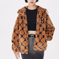 Cheap MLB 波士頓紅襪米色羊羔絨防風連帽外套 男女適用。 3AFDM0226-43BGS