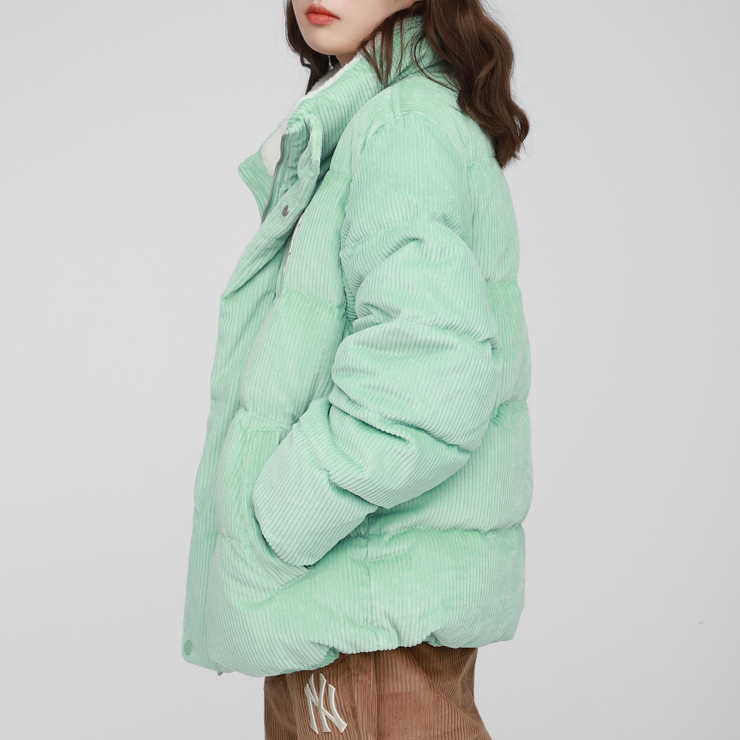 Sizing MLB 보스턴 레드삭스 코듀로이 패딩 재킷 민트 그린 윈터 숏코트 유니섹스 3ADJC0116-43MTL