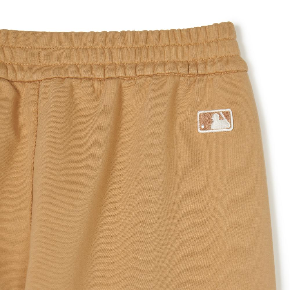 Shop Pantalones Casuales Unisex MLB Boston Red Sox Dia Monograma Camel 3APTM0244-43CAS