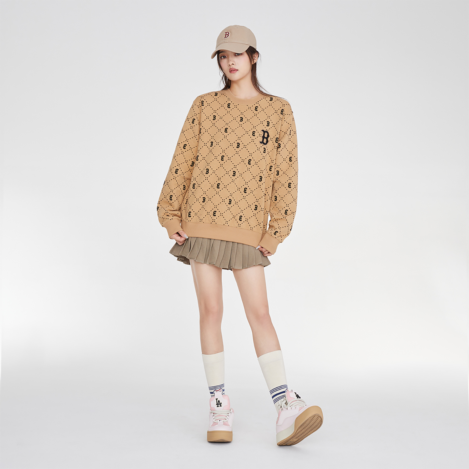 MLB Boston Red Sox Diamond Retro Knit Pullover Sweatshirt Beige Unisex 23FW 3AMTM0134-43CAL 圖 7