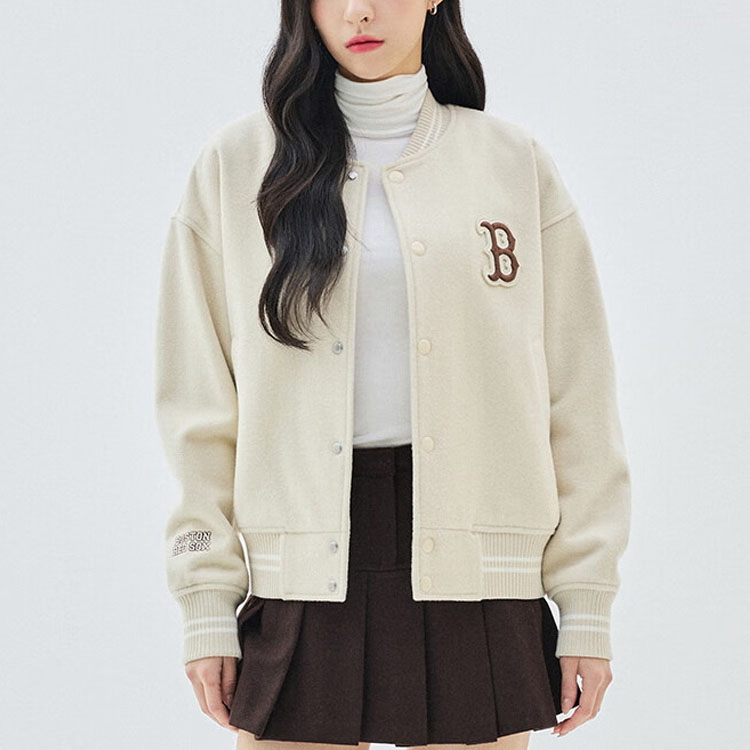 Shop MLB ボストンレッドソックス 刺繍ロゴ ベージュ ルーズフィット ユニセックス ジャケット 3AJPV0134-43BGL