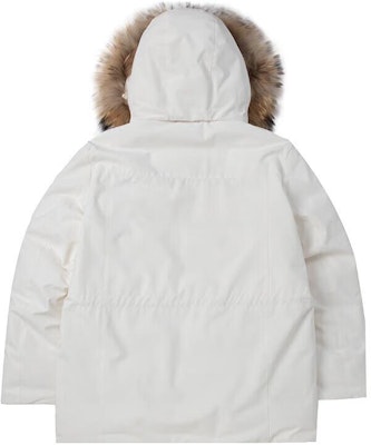 MLB 波士頓紅襪隊標誌刺繡連帽羽絨外套 男女通用 3ADJB0836-43CRS Lookbook MLB 波士頓紅襪隊標誌刺繡連帽羽絨外套 男女通用 3ADJB0836-43CRS