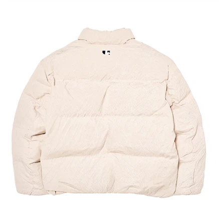 Chaqueta Unisex MLB Boston Red Sox Logo Bordado Marfil Blanco. 3ADJM1846-43CRD Lookbook Chaqueta Unisex MLB Boston Red Sox Logo Bordado Marfil Blanco. 3ADJM1846-43CRD