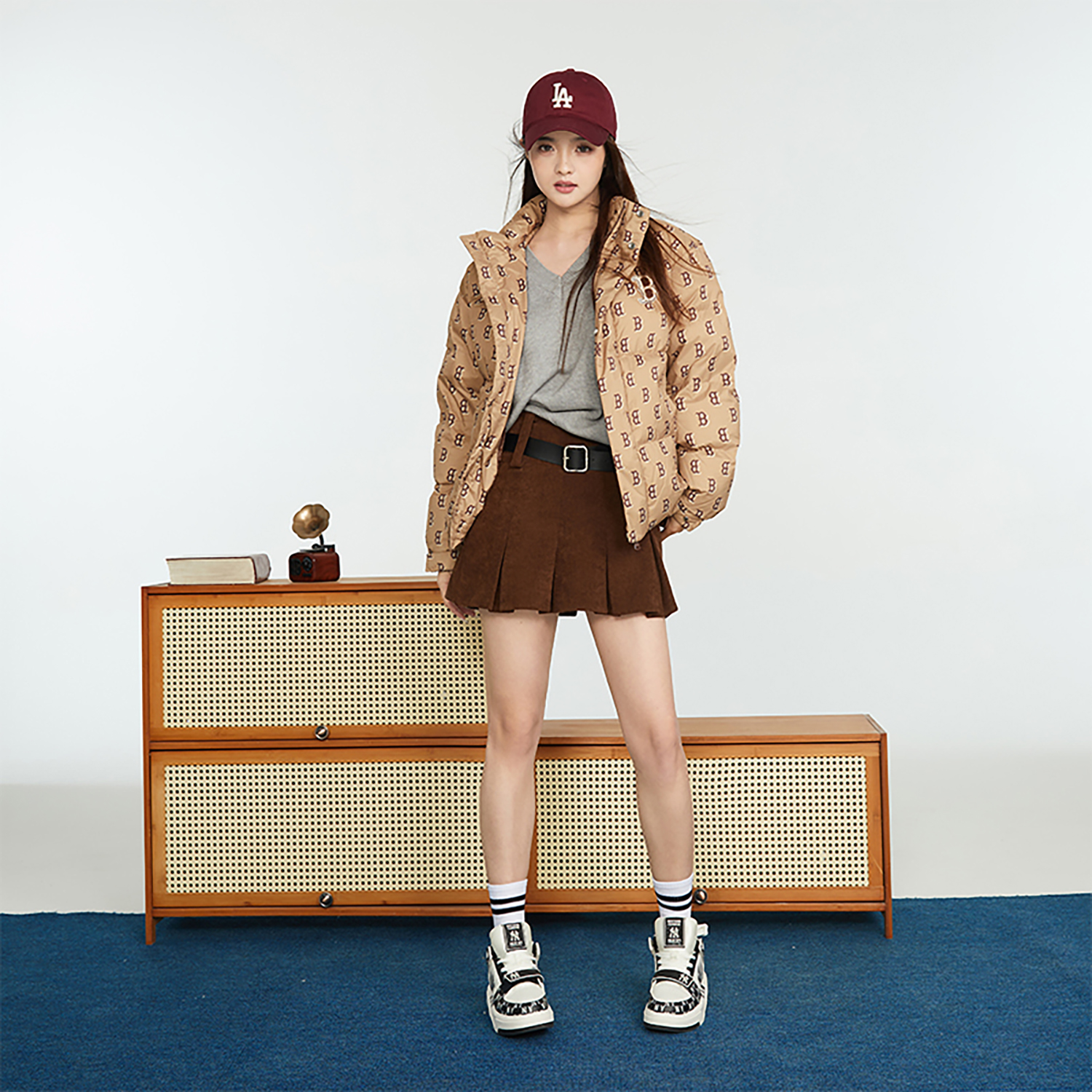 MLB Boston Red Sox Monogram Print Beige Down Jacket Unisex. 3ADJM0736-43CAL 圖 5