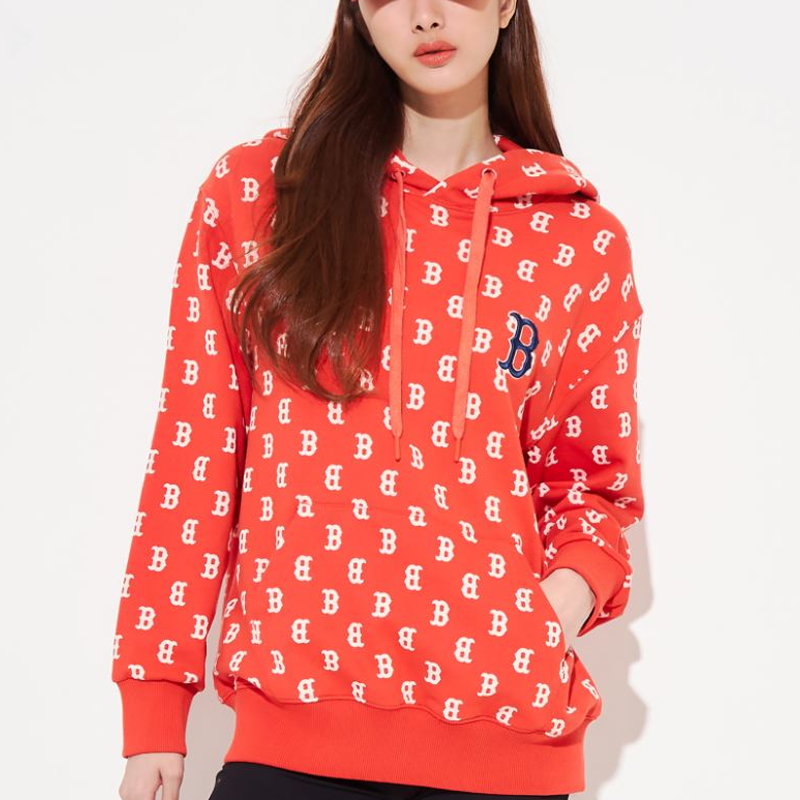 Shop MLB 보스턴 레드삭스 모노그램 프린트 풀오버 후디 유니섹스 레드 3AHDM0221-43RDL