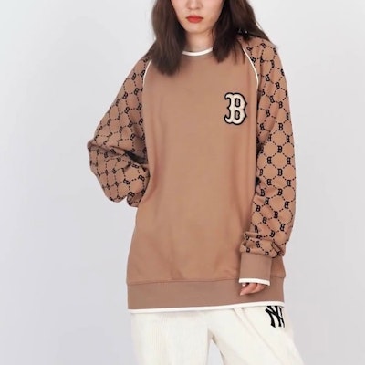 MLB Boston Red Sox Retro Crewneck Knit Sweater Unisex - Dark Beige. 3AMTM0814-43BGD Shop MLB Boston Red Sox Retro Crewneck Knit Sweater Unisex - Dark Beige. 3AMTM0814-43BGD