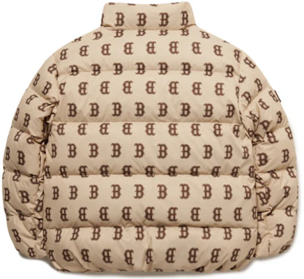 MLB波士頓紅襪小標誌短版卡其羽絨外套男女皆適穿。 3ADJM0116-43BGS Lookbook MLB波士頓紅襪小標誌短版卡其羽絨外套男女皆適穿。 3ADJM0116-43BGS