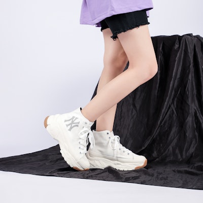 MLB Canvas High Top 'Hyuna Retro Dad Shoe White' 32SHU111-50I 1