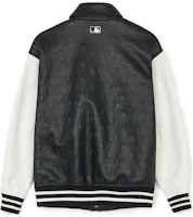 Lookbook Jaket MLB Cara Varsity SS24 New York Yankees Hitam Logo Patch Unisex. 3AJPM0241-50BKS