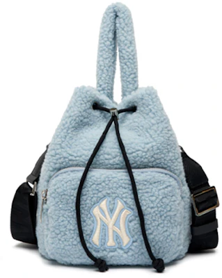 Tas Bucket MLB NY Yankees Kasual Polyester Tote Selempang Unisex Biru Muda 3ABMS0316-50BLL Buy Tas Bucket MLB NY Yankees Kasual Polyester Tote Selempang Unisex Biru Muda 3ABMS0316-50BLL