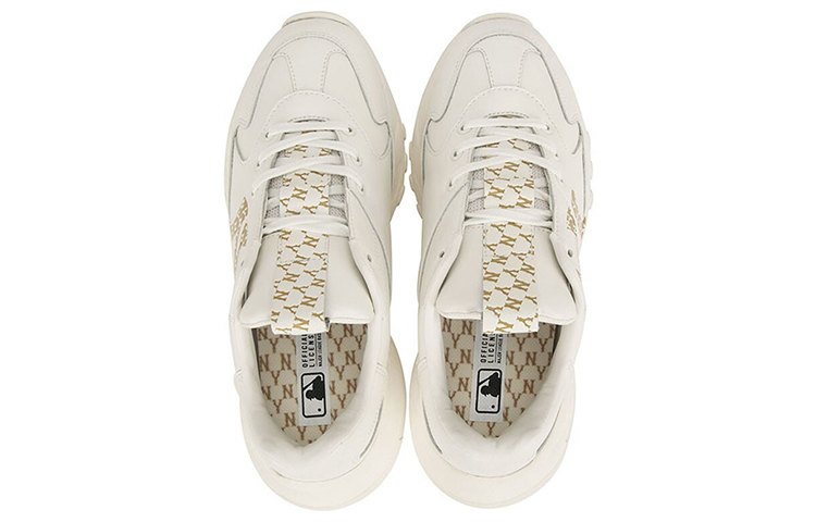 Shop MLB Chunky 'Putih Emas' 3ASHCM01N-50IVS