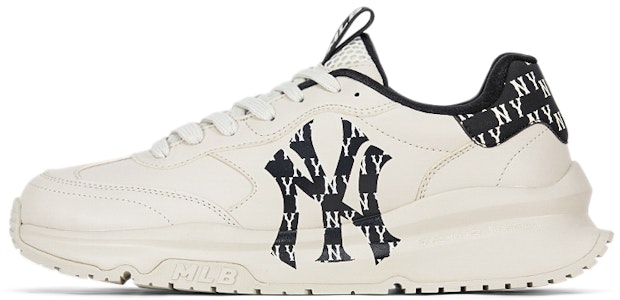 MLB Chunky Classic 'New York Yankees Hitam' 3ASHCRM3N-50BKS Buy MLB Chunky Classic 'New York Yankees Hitam' 3ASHCRM3N-50BKS