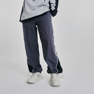 MLB Chunky Classic 'New York Yankees Hitam' 3ASHCRM3N-50BKS 1