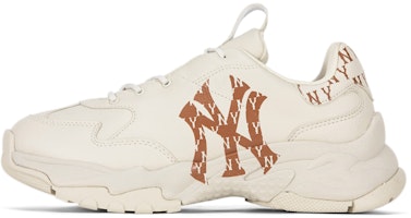 MLB Chunky Classic Monogram 'Ivory' 3ASHBMN3N-50IVS MLB Chunky Classic Monogram 'Ivory' 3ASHBMN3N-50IVS