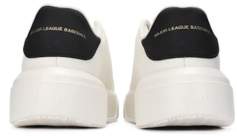 MLB Chunky Classic Yankees 'Hitam Putih Kuning' 3ASXXA11N-50IVS Shop MLB Chunky Classic Yankees 'Hitam Putih Kuning' 3ASXXA11N-50IVS