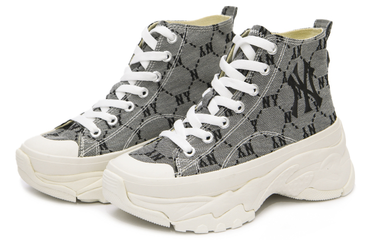 Order MLB Chunky High 'Mono Grey' dalam Warna Kelabu Monokrom. 3ASHU311N-50GRS