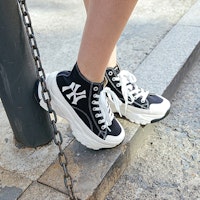 MLB 청키 하이 '뉴욕 양키스' 블랙 캔버스 (편안한 굽) 32SHU1111-50L Sizing MLB 청키 하이 '뉴욕 양키스' 블랙 캔버스 (편안한 굽) 32SHU1111-50L