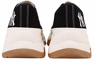 MLB Chunky High Low 'New York Yankees Hitam' 32SHU2111-50L Shop MLB Chunky High Low 'New York Yankees Hitam' 32SHU2111-50L