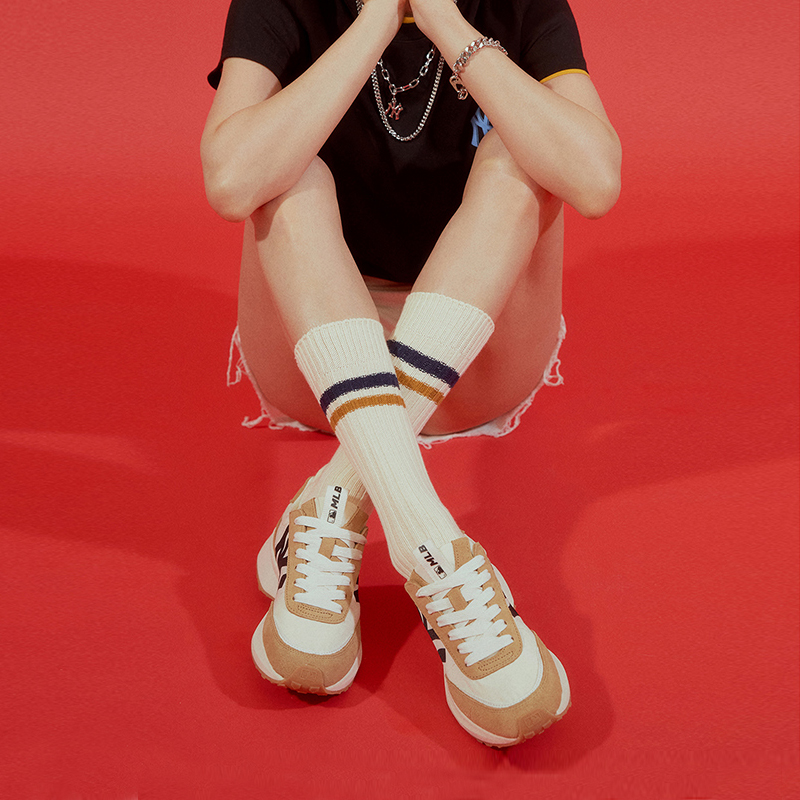 Sizing MLB Chunky Jogger 'New York Yankees Khaki' - Seluar Sarung Berkasut Khaki Yankees. 32SHX1111-50B