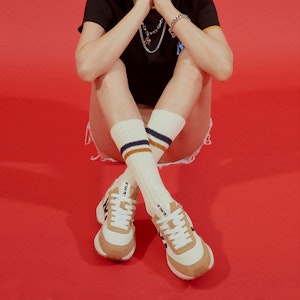 MLB 纽约洋基队卡其色厚底慢跑鞋 32SHX1111-50B Sizing MLB 纽约洋基队卡其色厚底慢跑鞋 32SHX1111-50B