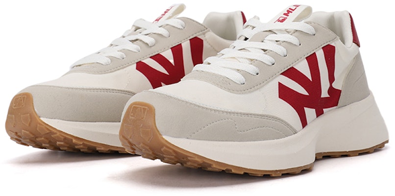 MLB Chunky Jogger Yankees 'Blanco Rojo' 3ASXX111N-50RDS Lookbook MLB Chunky Jogger Yankees 'Blanco Rojo' 3ASXX111N-50RDS
