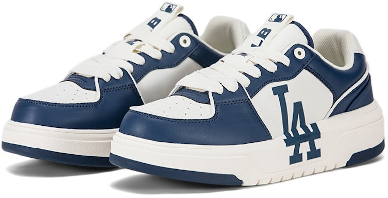 MLB Chunky Liner Basic 'Blue' 3ASXCLB3N-07NYD Lookbook MLB Chunky Liner Basic 'Blue' 3ASXCLB3N-07NYD