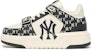 MLB Chunky Liner Basic 'New York Yankees Beige-Hitam' 3ASXLM13N-50BKS