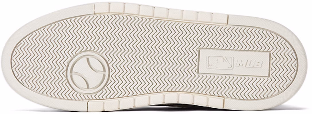 MLB Chunky Liner Yankees Monogram 'White Black' 3ASXCLR3N-50WHS Details for MLB Chunky Liner Yankees Monogram 'White Black' 3ASXCLR3N-50WHS