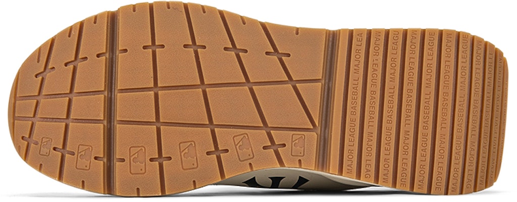 MLB 청키 러너 베이직 양키스 '베이지 화이트 네이비' 3ASHCRB3N-50CRS Details for MLB 청키 러너 베이직 양키스 '베이지 화이트 네이비' 3ASHCRB3N-50CRS