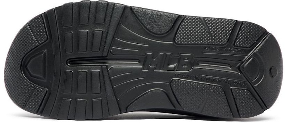 MLBチャンキースライダー ヤンキース モノグラム (黒白) 3ALPCSS33-50BKS Details for MLBチャンキースライダー ヤンキース モノグラム (黒白) 3ALPCSS33-50BKS