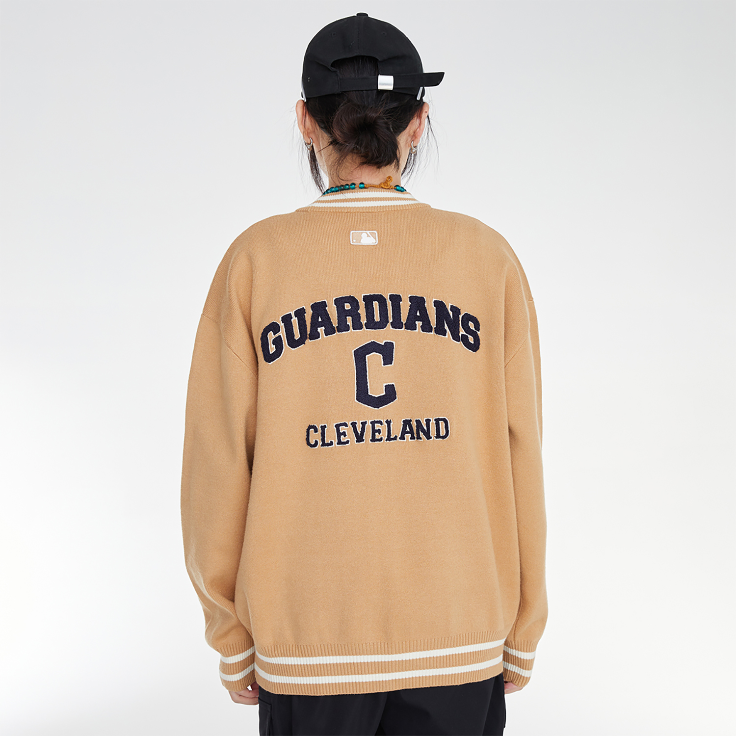 Purchase MLB Cleveland Indians Letter-Graphic Cardigan Sweater Unisex Brown. 3AKCV0134-45CAL
