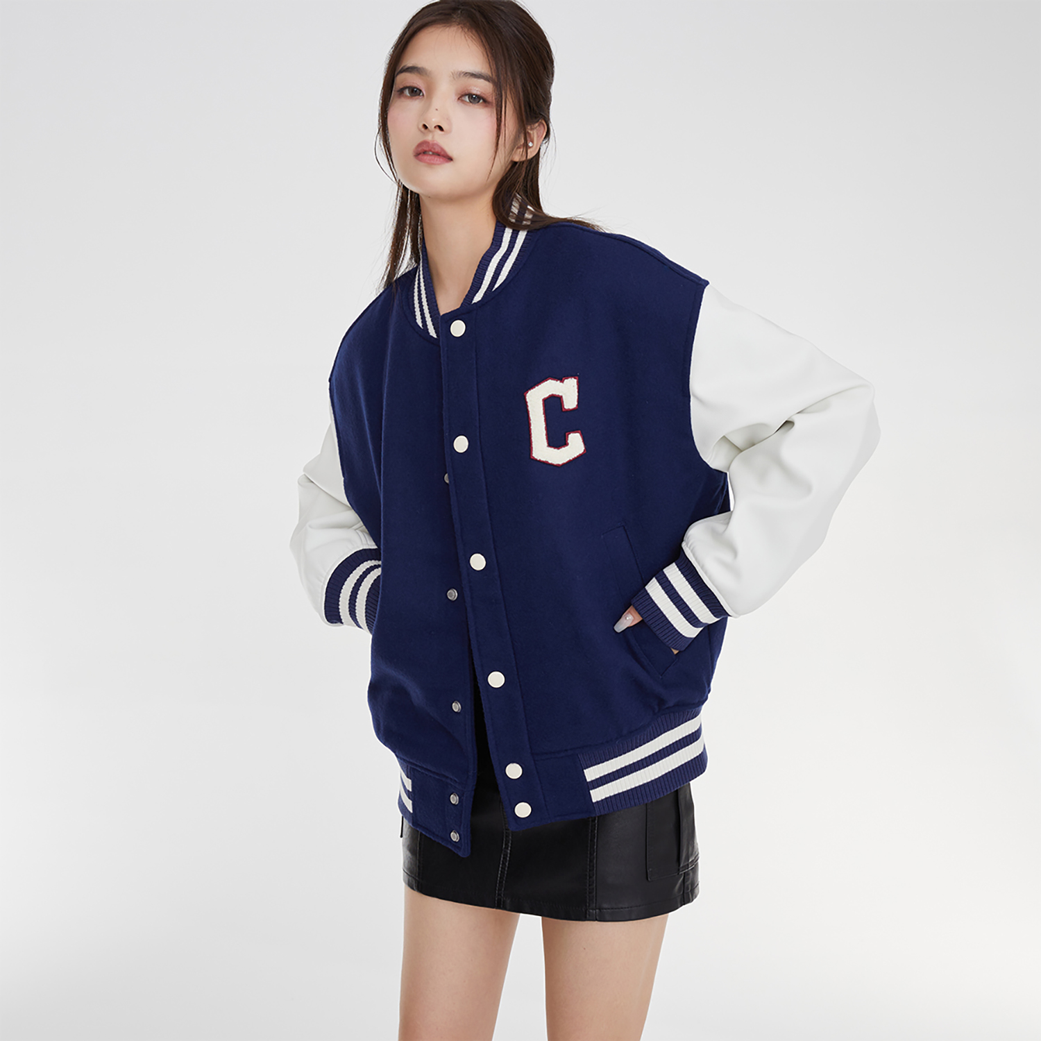 Details for MLB 클리블랜드 인디언스 패치워크 로고 야구 재킷 네이비 유니섹스. 3AJPV0634-45NYS