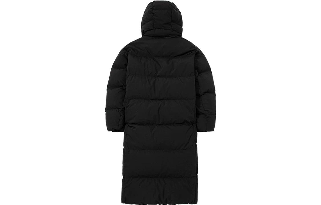 Lookbook Chaqueta Larga MLB FW22 Negra Unisex con Capucha y Cremallera para Invierno. 3ADJB0926-50BKS