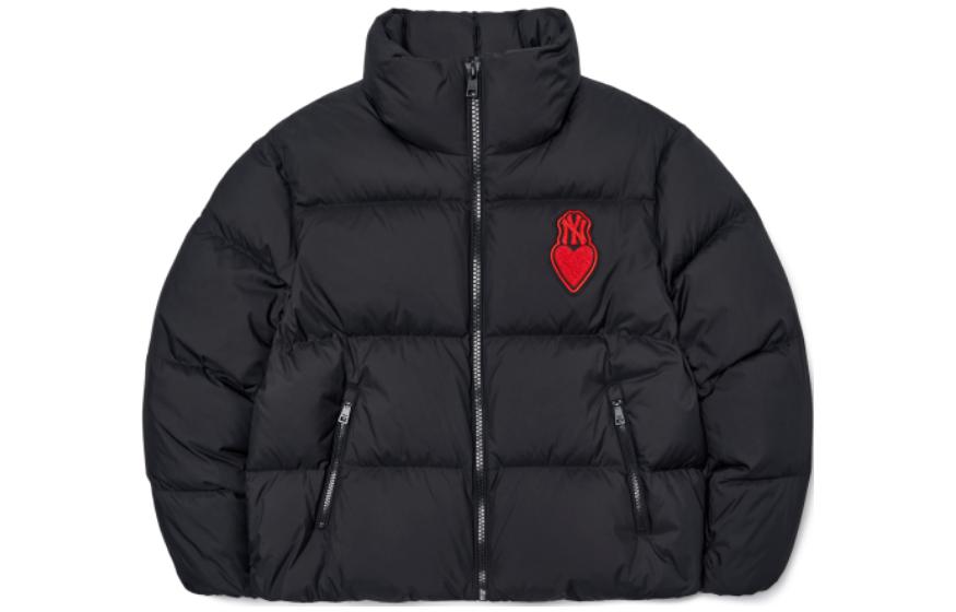 MLB FW22 Embroidered Heart Short Puffer Jacket Unisex Black. 3FDJH0126-50BKS