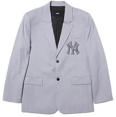 Blazer Unisex MLB FW22 Gris con Parche de Letras Sólidas y Botón Simple. 3AJK01014-50GRS Buy Blazer Unisex MLB FW22 Gris con Parche de Letras Sólidas y Botón Simple. 3AJK01014-50GRS